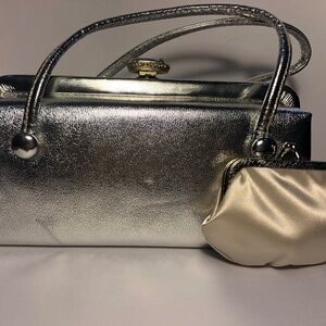 Vintage 1950’s Silver Sylvia’s King Highway Purse With Coin Pouch